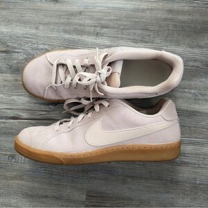 Nike Court Royale Suede Sneakers Light Pink Gum Sole Women’s 10